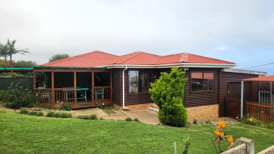 3 Bedroom Property for Sale in Dana Bay Western Cape